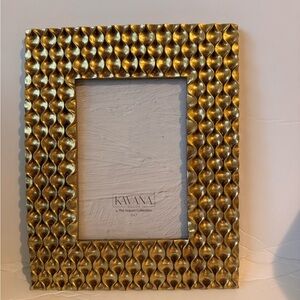 Gold Textured Metal Picture Frame | Kavana Decor 5x7 | Luxe Vintage Vibe